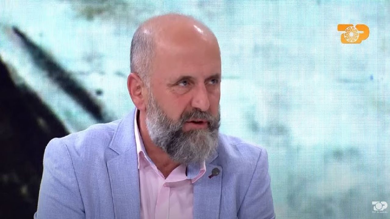 Parashikimi I Alfred Cakos Gjatë Këtij Muaji Do Të Ndodhin 3 Gjëra